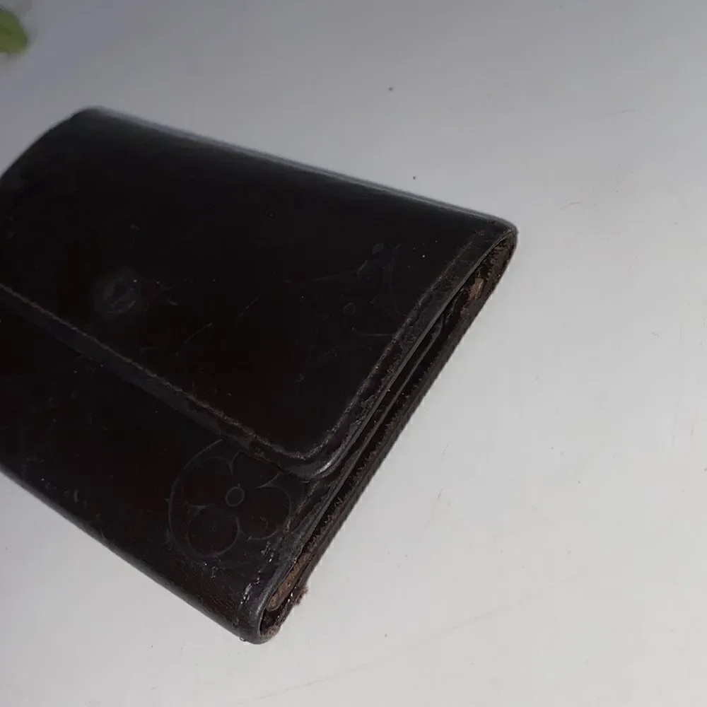Authentic Louis Vuitton 6 Key Wallet